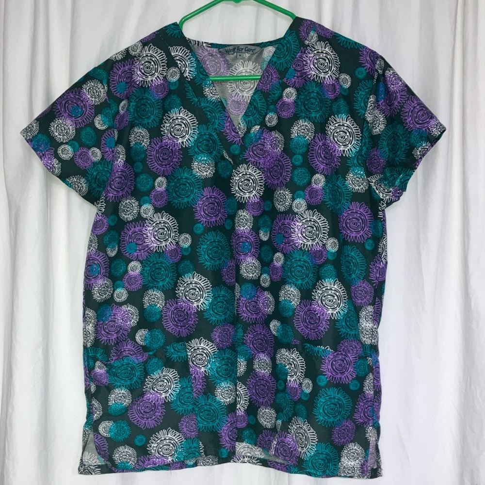 Multicolored V-Neck Scrub Top
